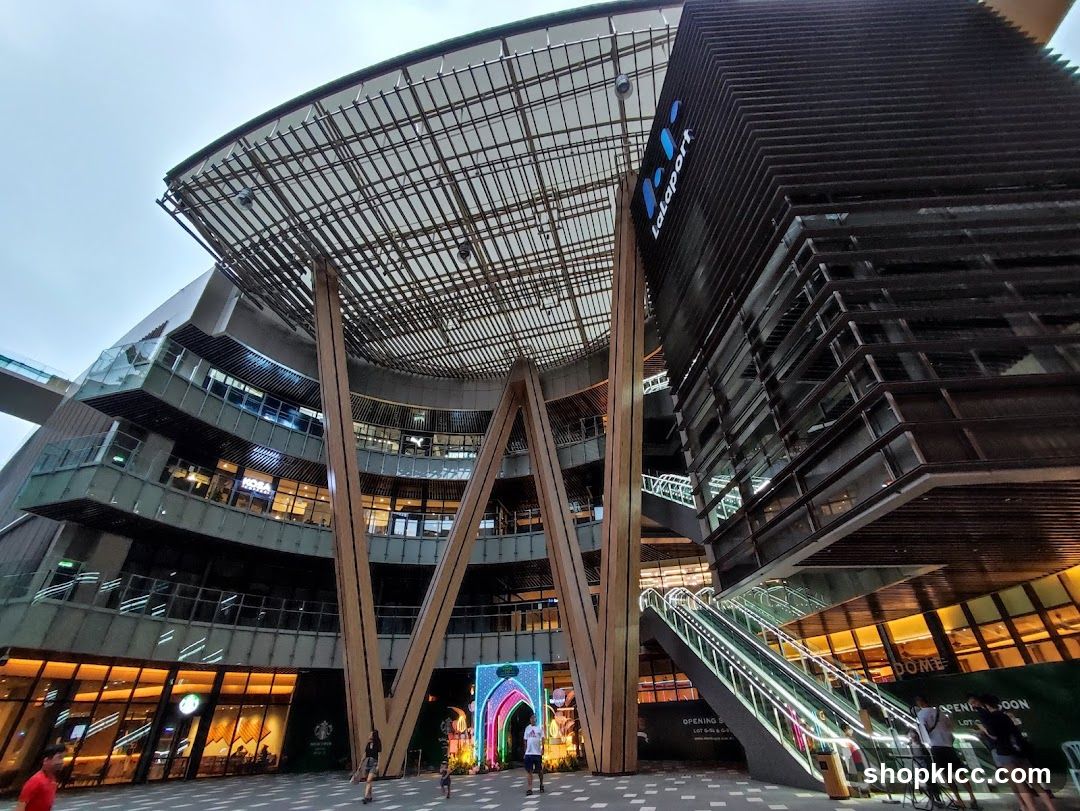 Modern Shopping Complex Exterior