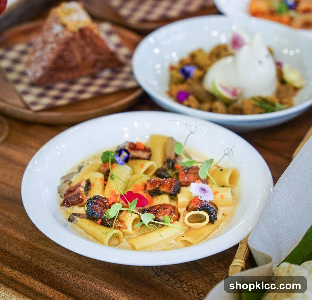 Pasta dish with meat and edible flowers