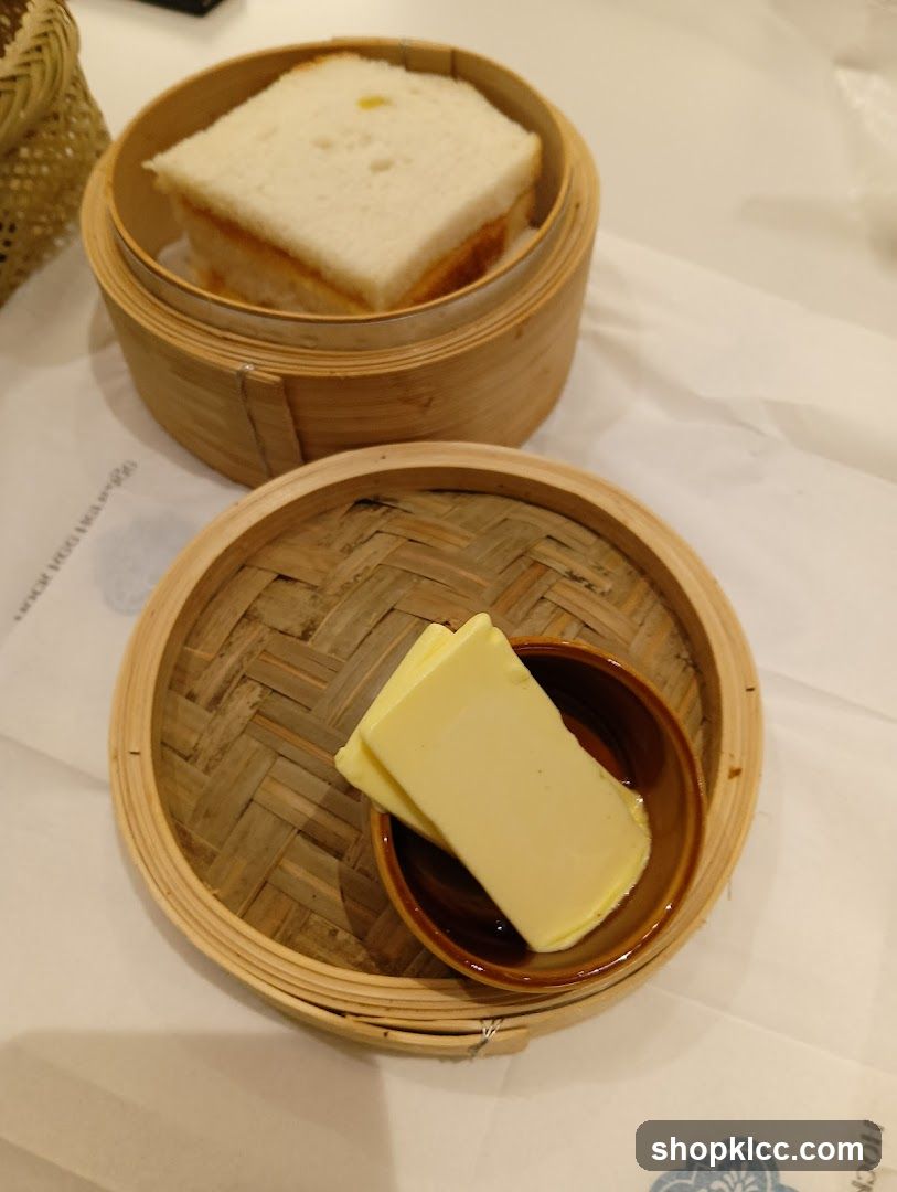 Steamed Bread with Butter