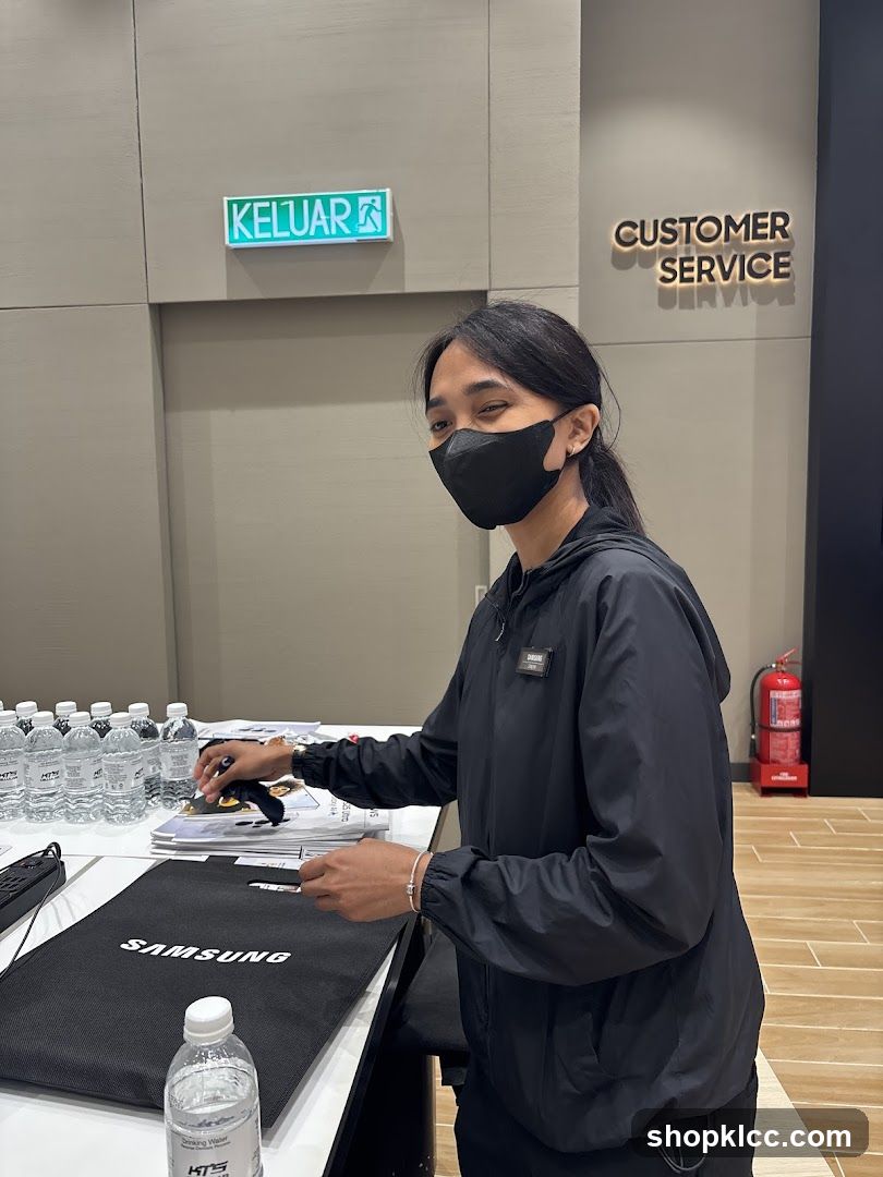 Customer Service Area
