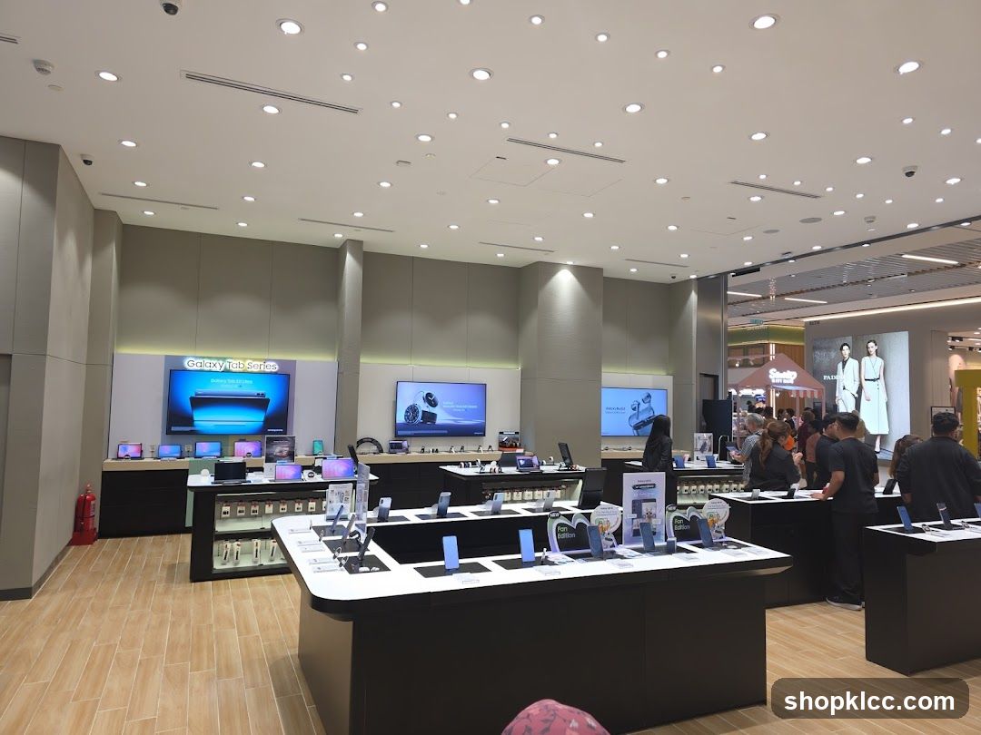 Electronics Store Display
