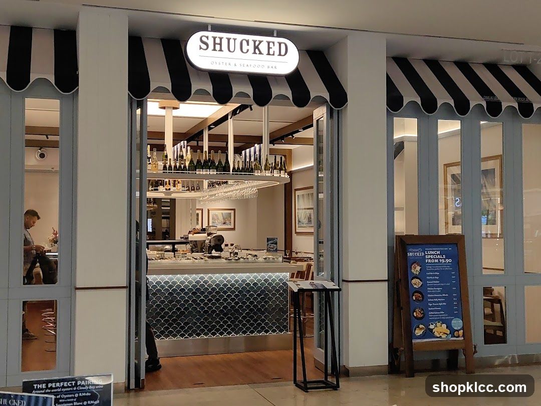 Shucked Oyster And Seafood Bar