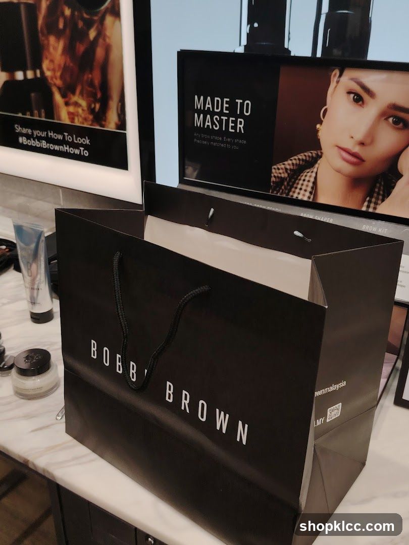 Bobbi Brown Shopping Bag