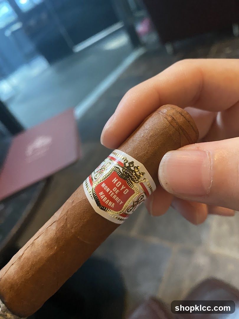 Cigar with Band