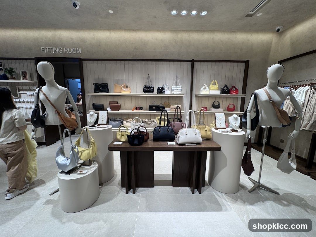 Handbag Display