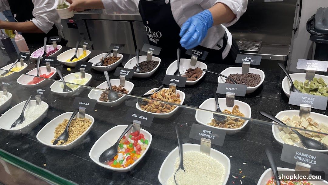 Toppings Bar