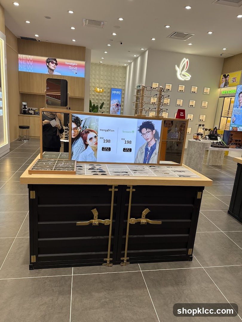 Eyewear Store Display