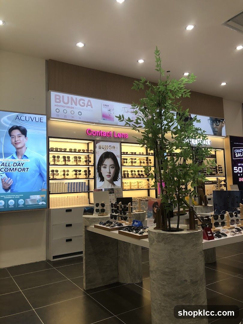 Eyewear and Contact Lens Store