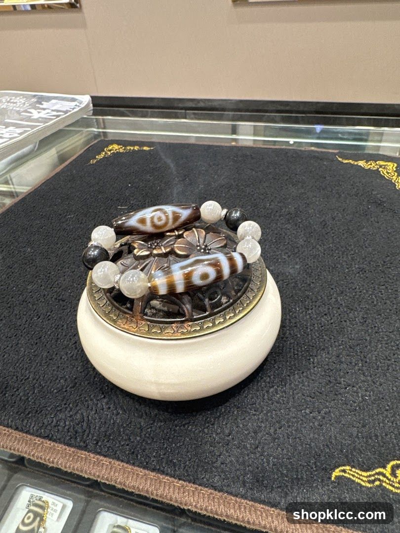 Tibetan Dzi Beads Bracelets