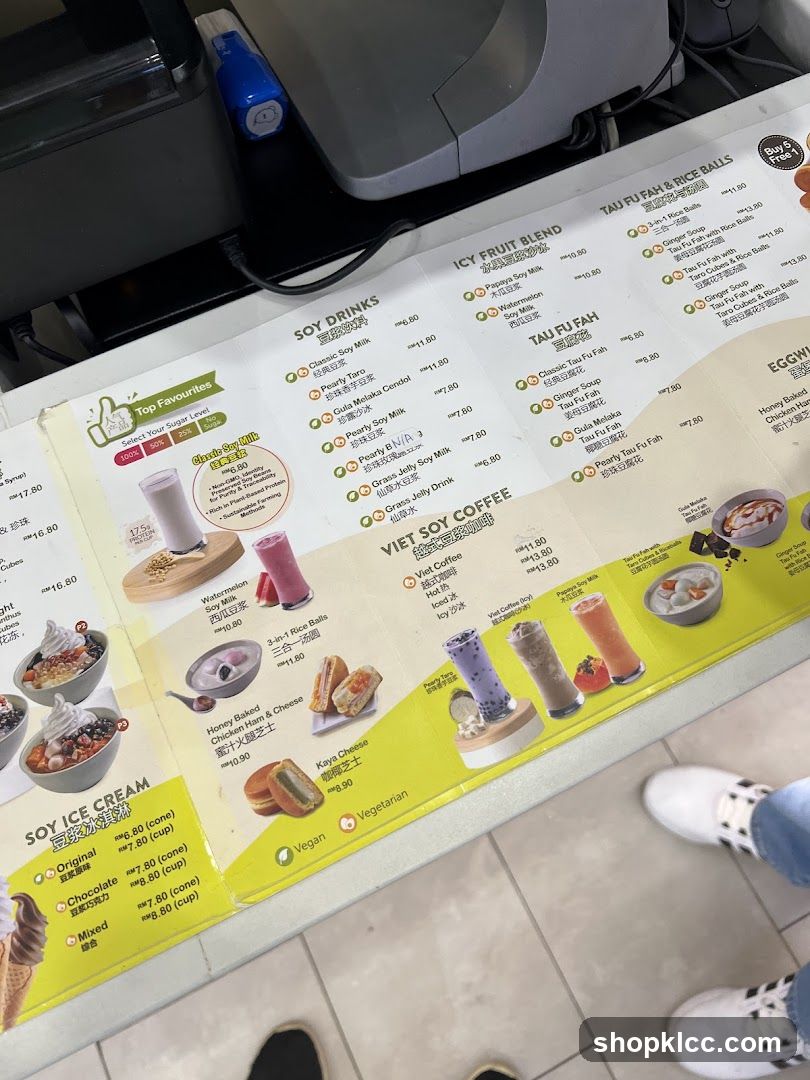 Soy Drinks, Icy Fruit Blend, Tau Fu Fah & Rice Balls, Soy Ice Cream, Viet Soy Coffee, Eggw