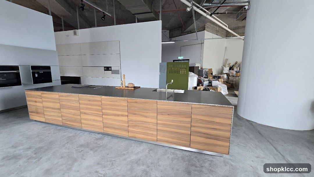 Modern Kitchen Display