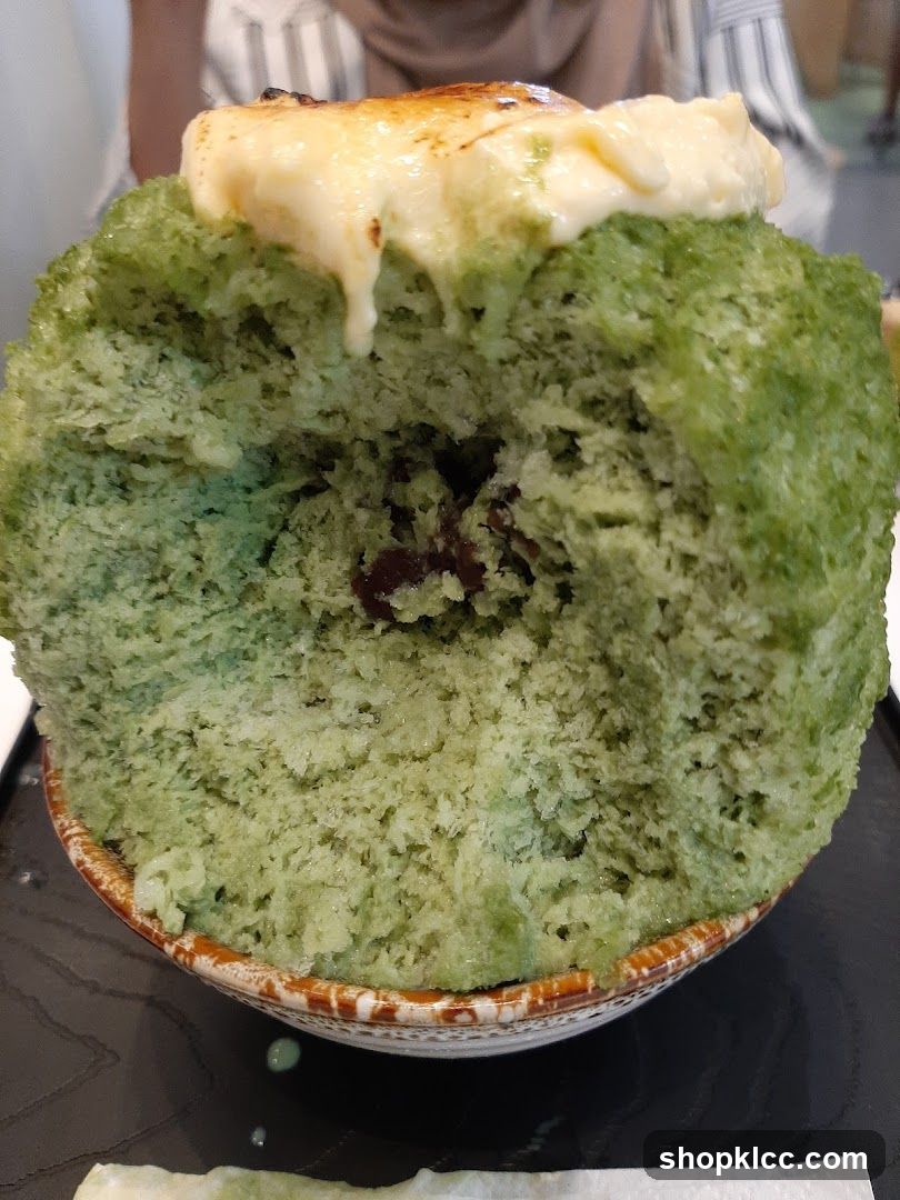 Matcha Shaved Ice with Cream