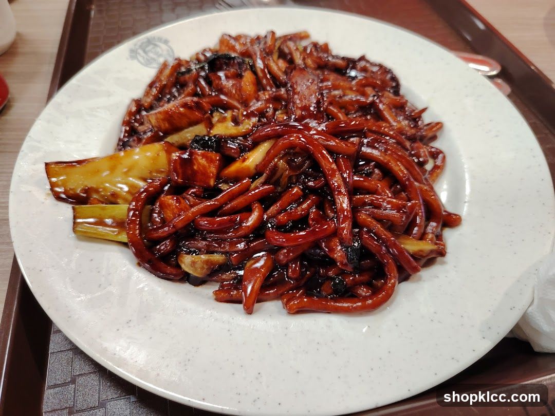 Stir-fried Noodles with Vegetables