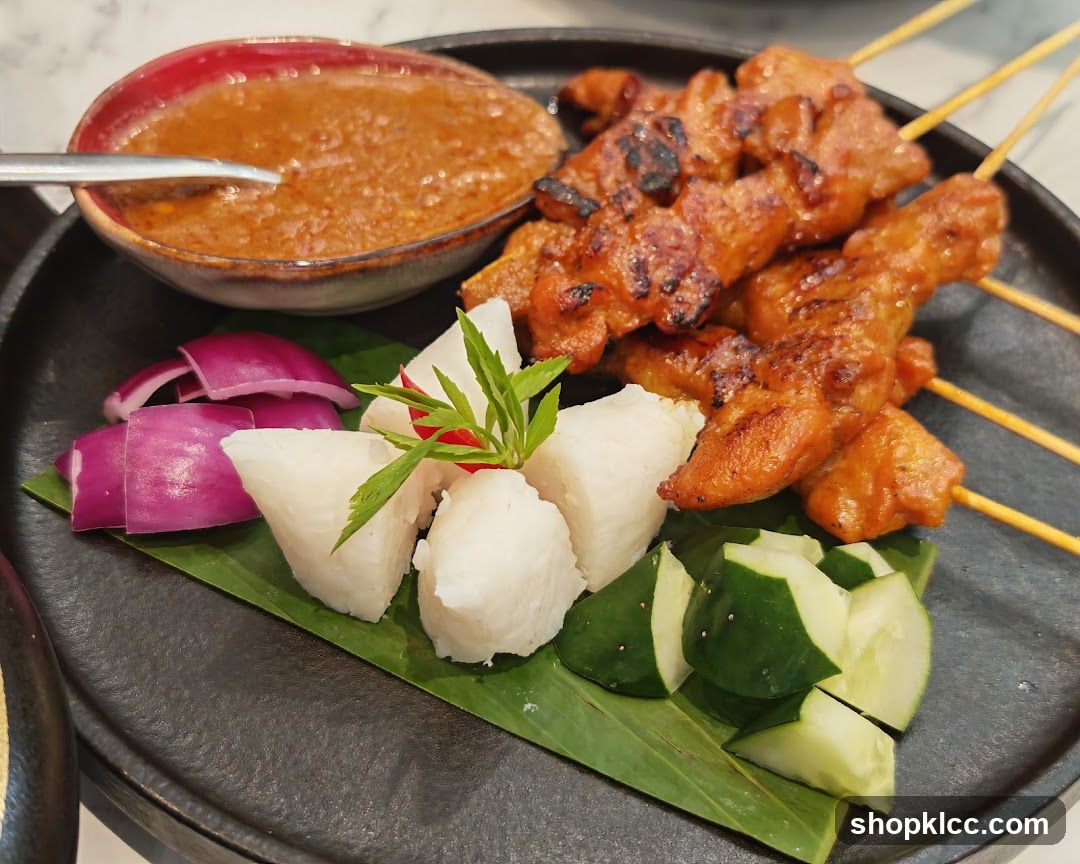 Chicken Satay with Peanut Sauce