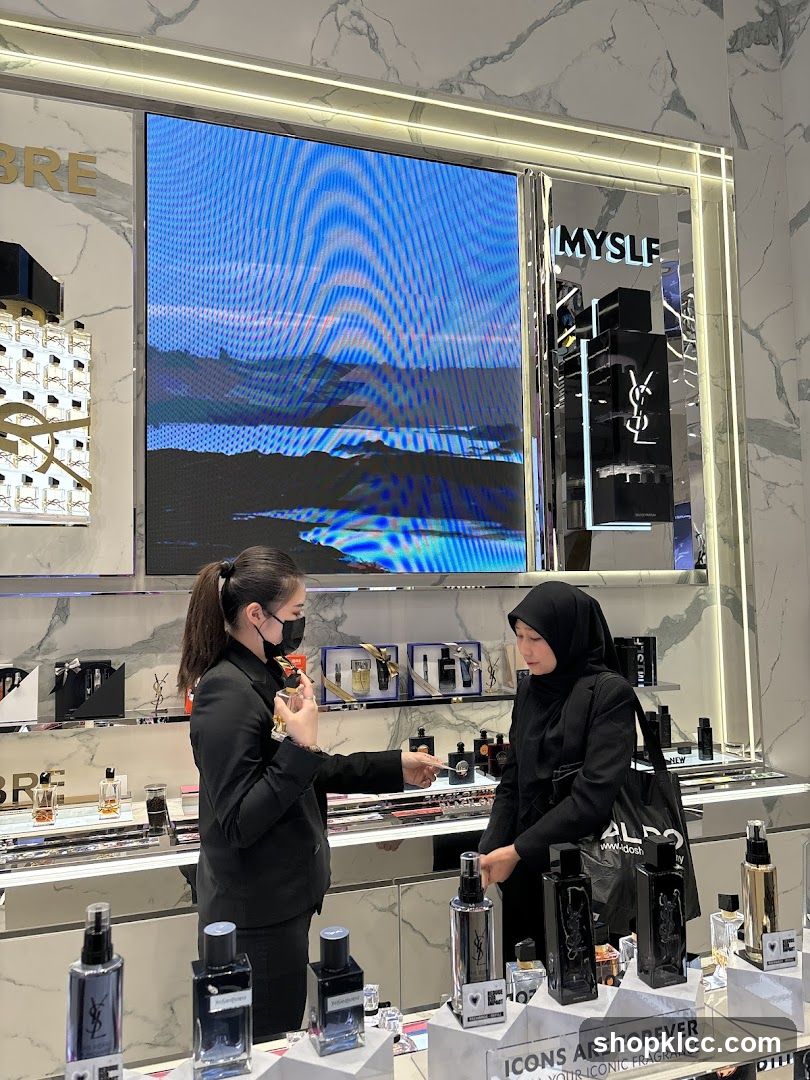 Perfume Store Display