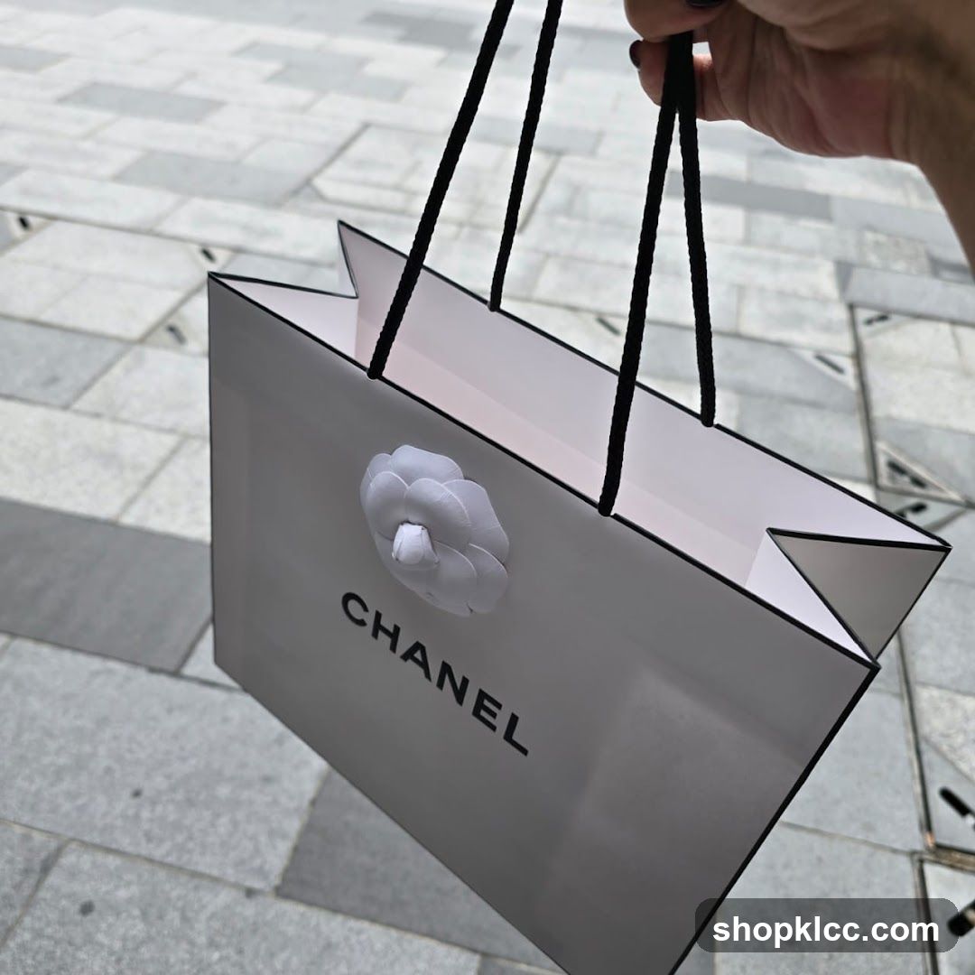 Chanel Shopping Bag