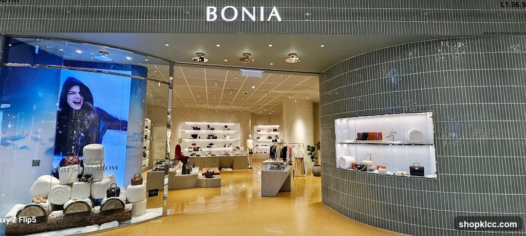 Bonia