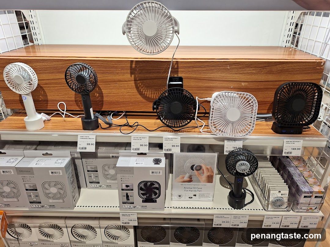 Fans and Accessories Display