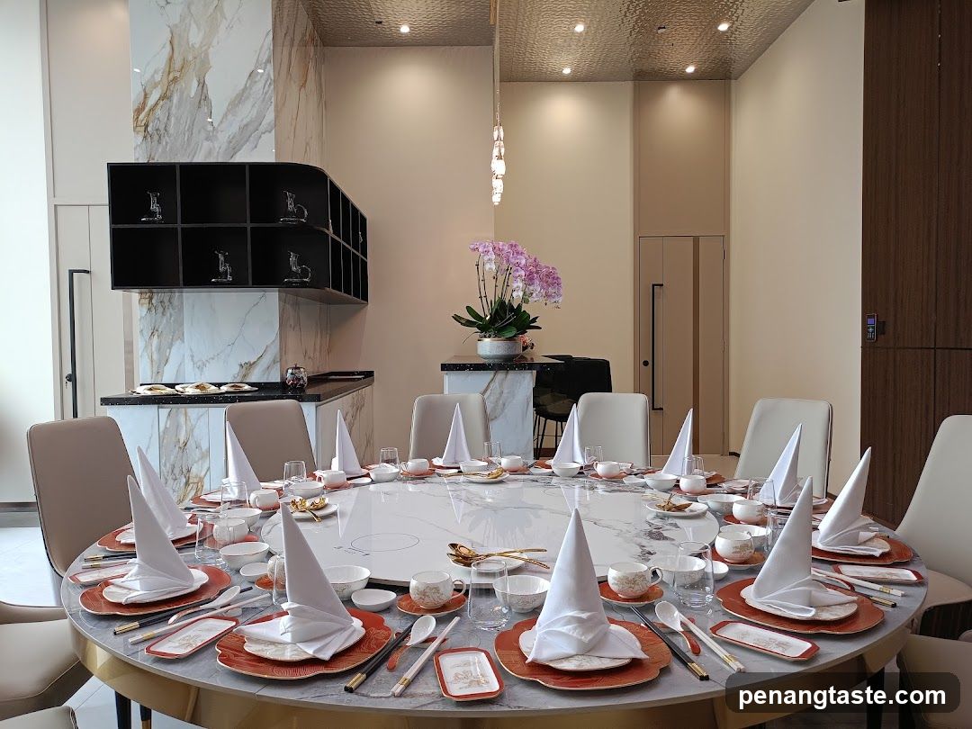 Elegant Dining Room Setup