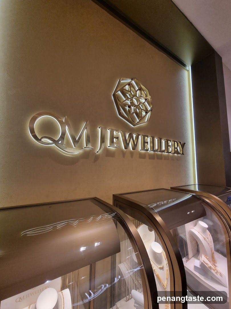 QM Jewellery Store Interior