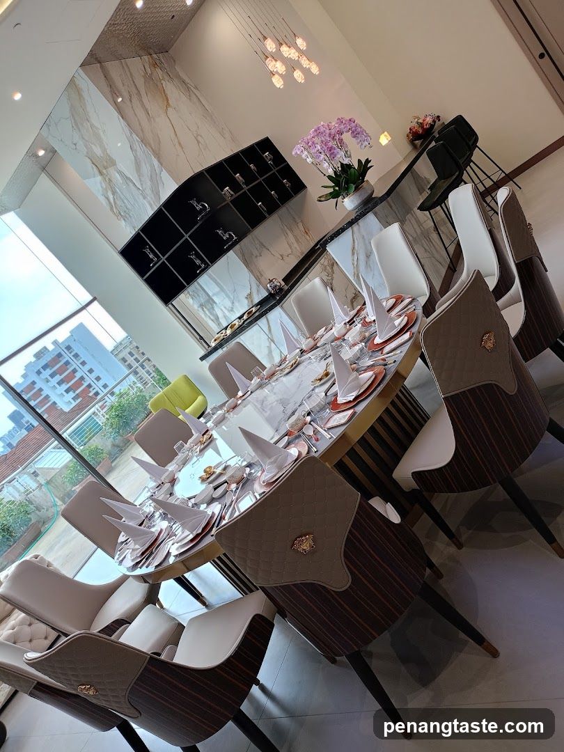 Elegant Dining Room Setup