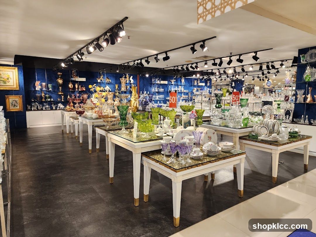 Crystalware and Tableware Display
