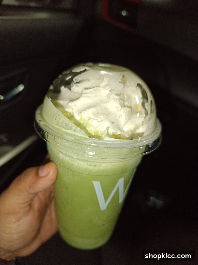 Green Smoothie with Whipped Cream