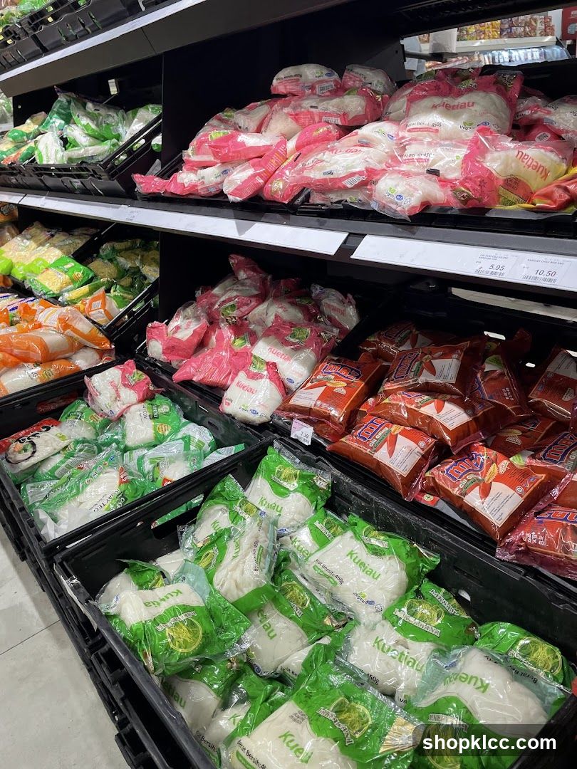 Grocery Store Aisle