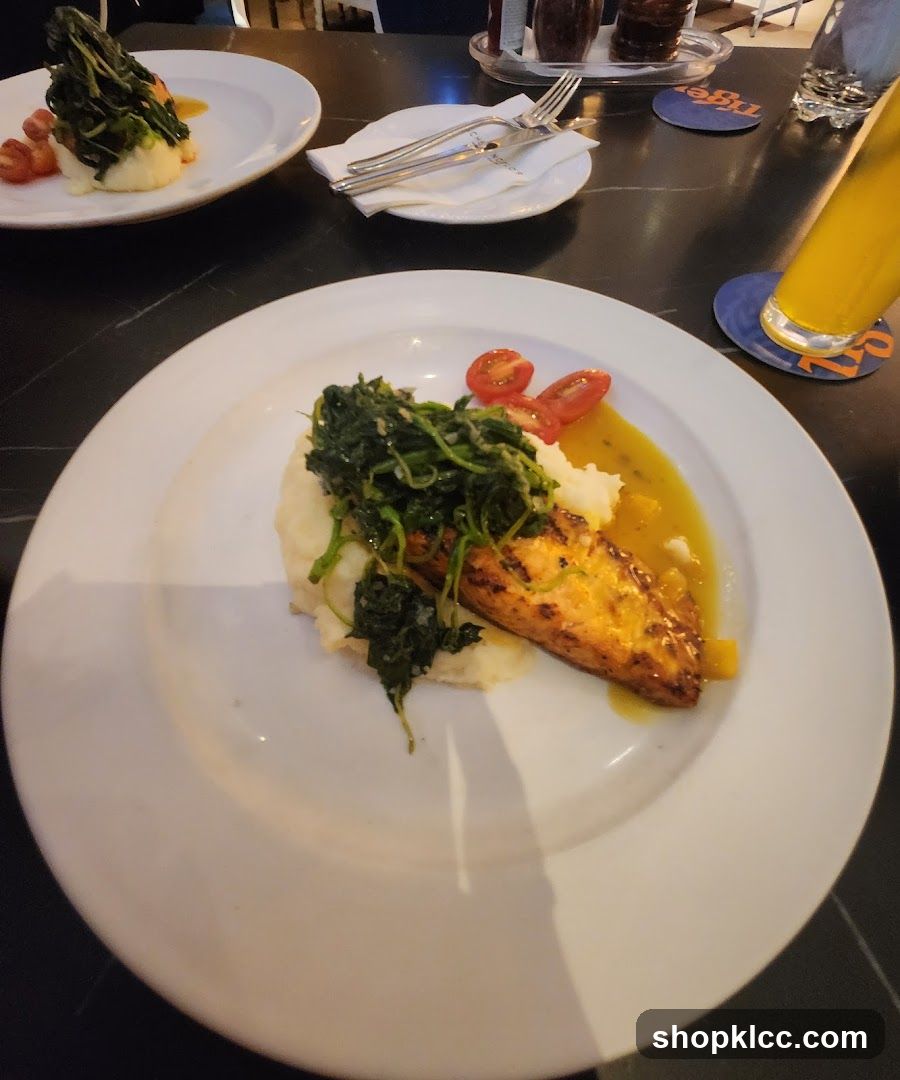 Dish with Fish and Spinach