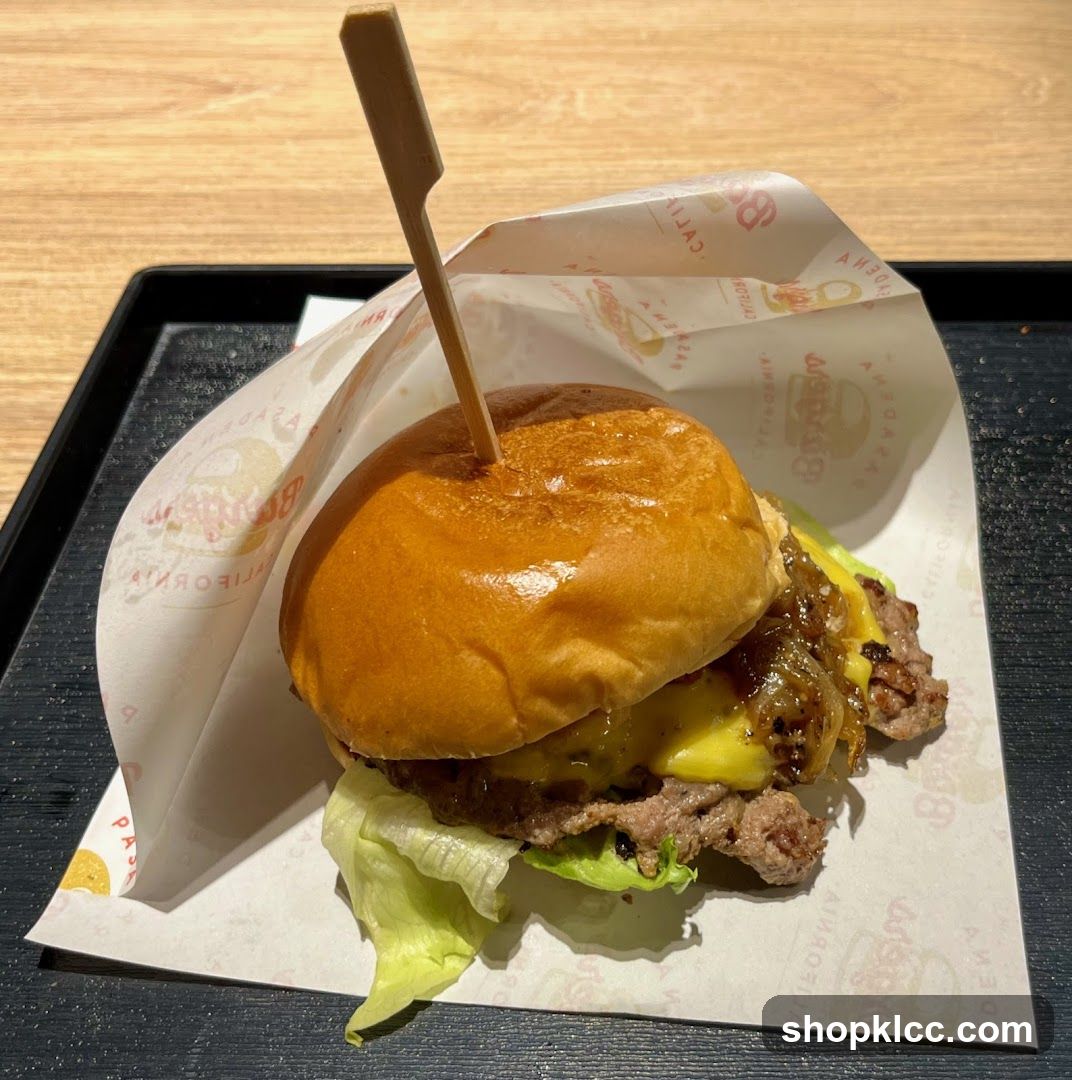 Cheeseburger with Lettuce