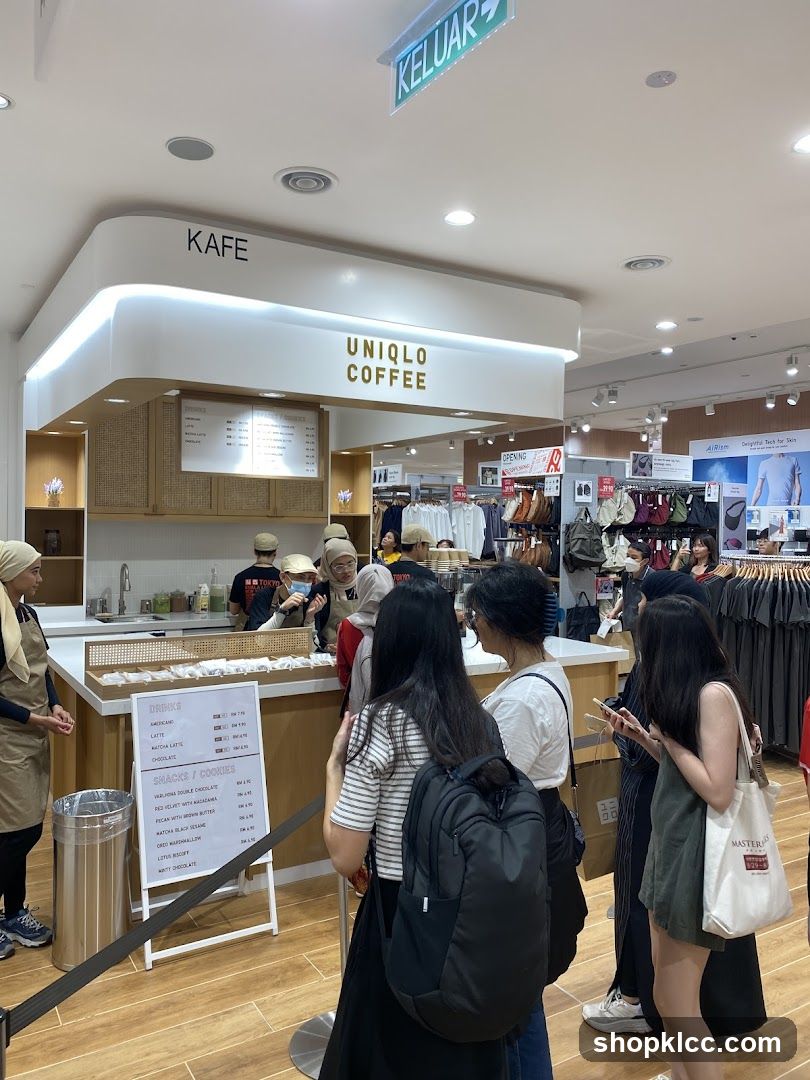 Uniqlo Coffee Shop Interior