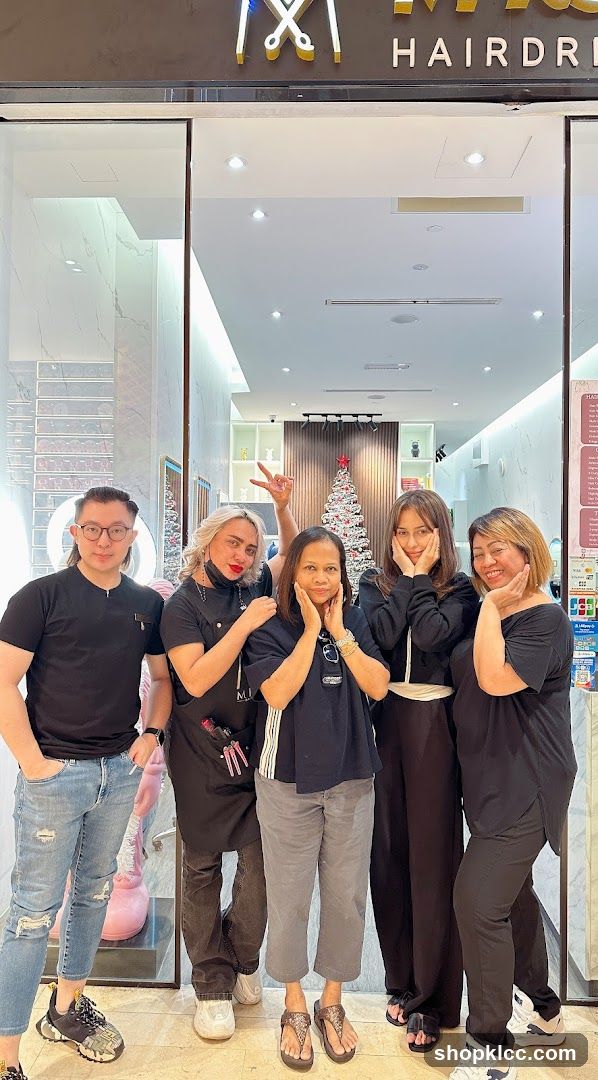 M Royal Hairdressing