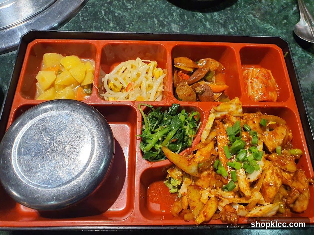 Korean Banchang Meal Tray