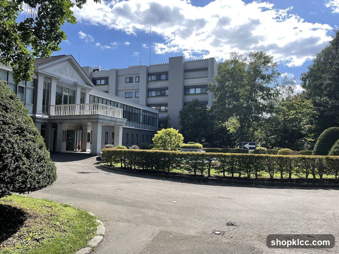 Hotel Exterior with Landscaping