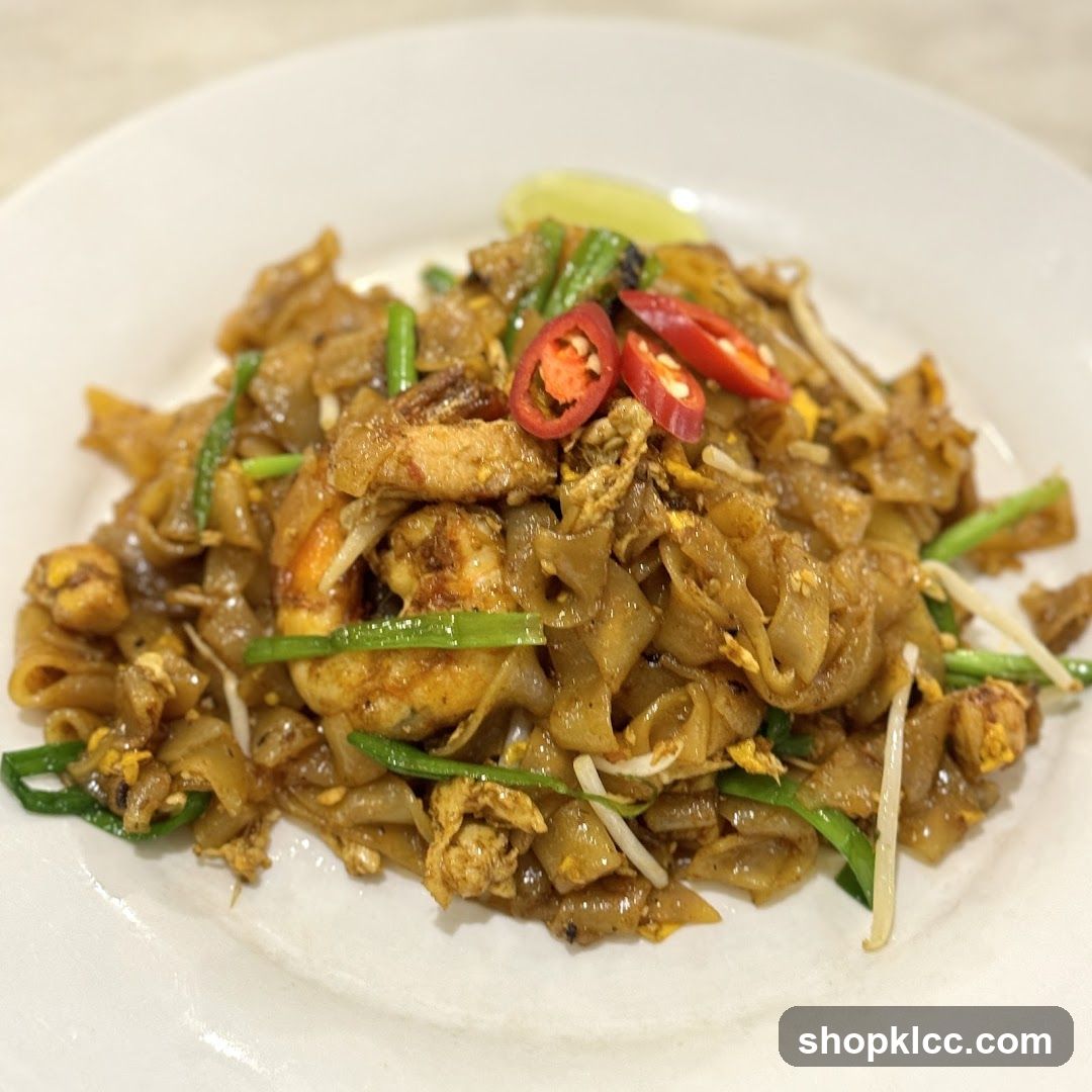 Pad See Ew with Shrimp and Chili