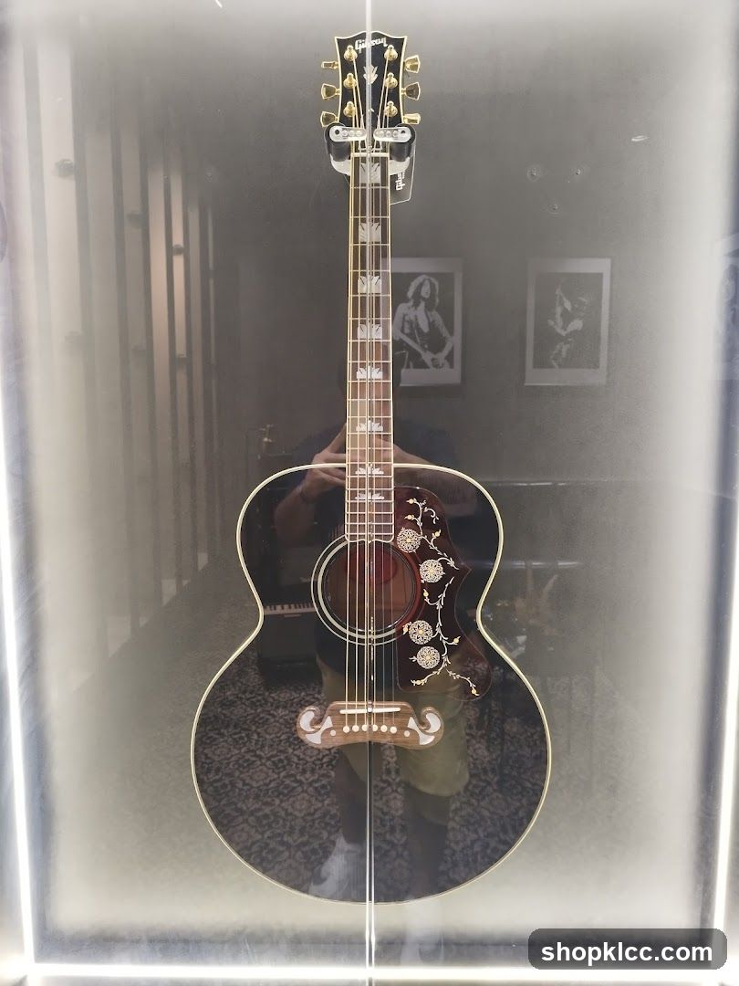 Gibson Acoustic Guitar