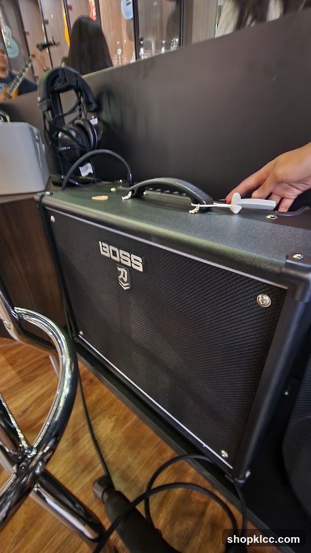 Guitar Amplifier