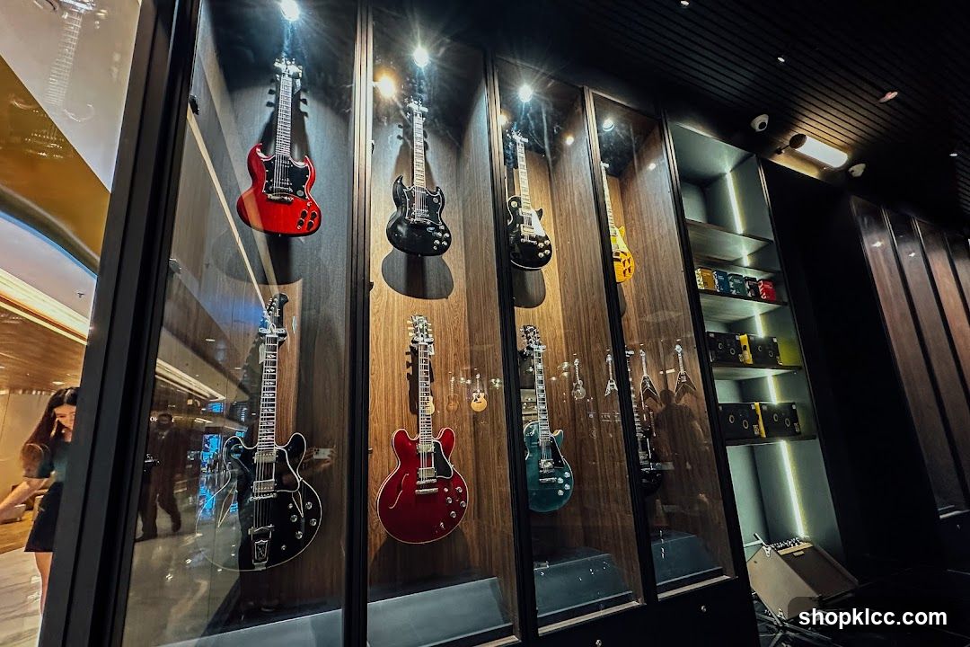 Guitar Display
