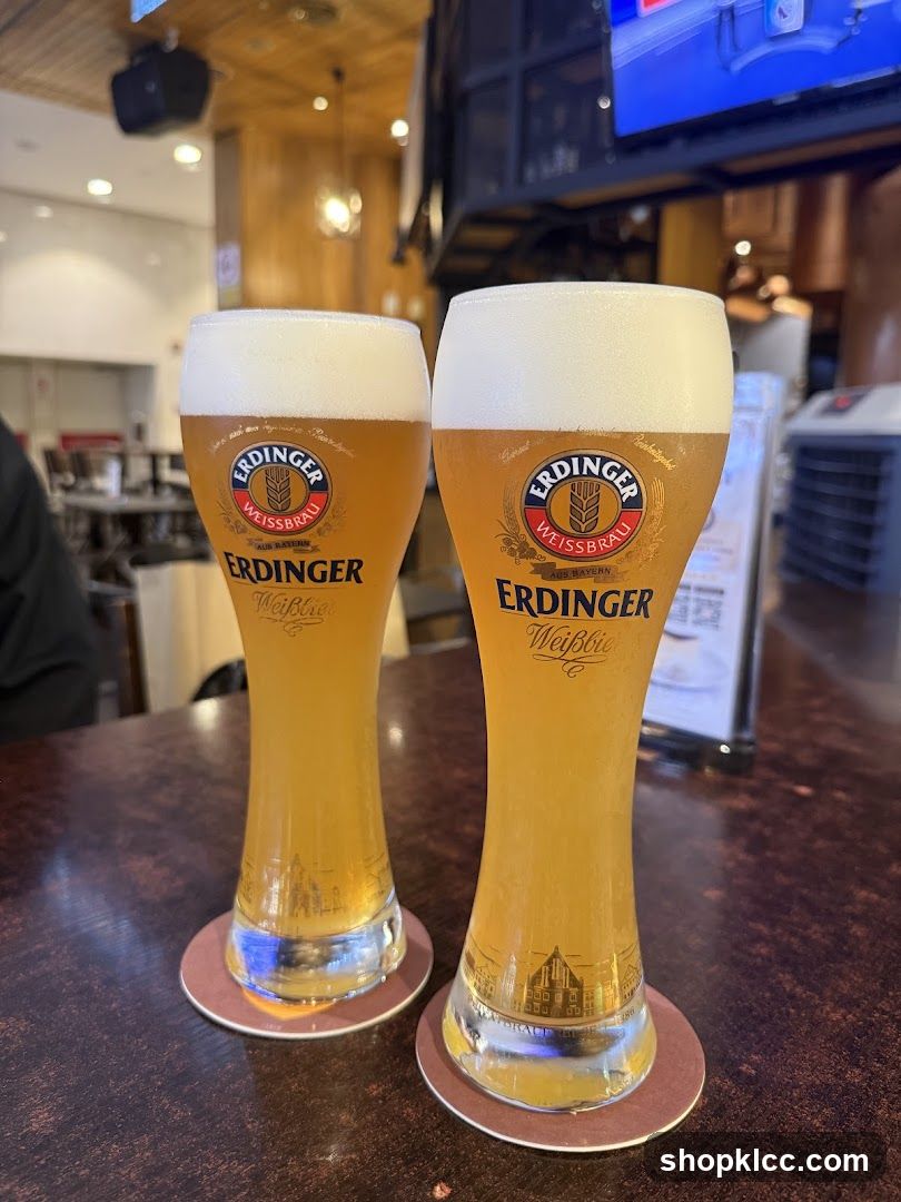 Erdinger Weissbier Pints