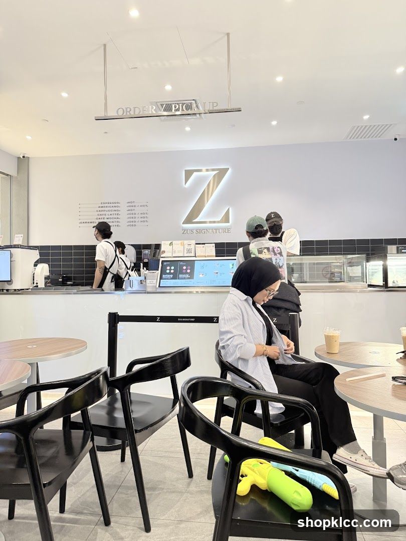 Z Coffee Shop Interior