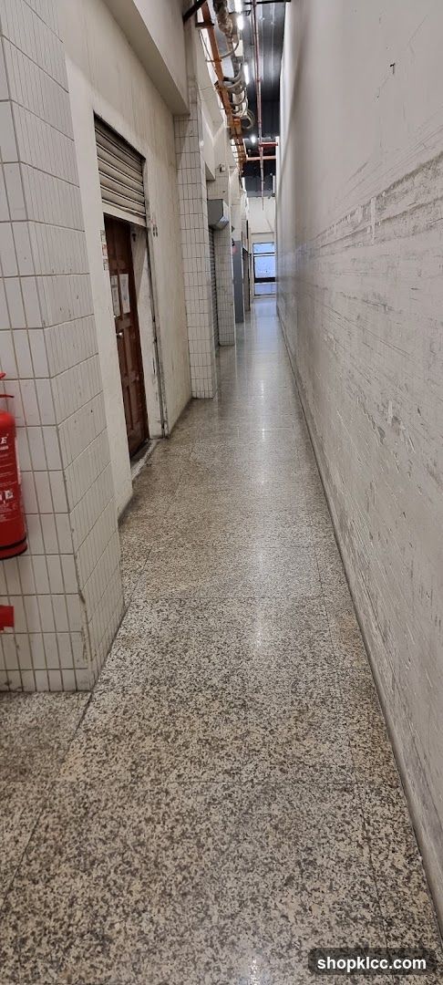 corridor_hallway_interior