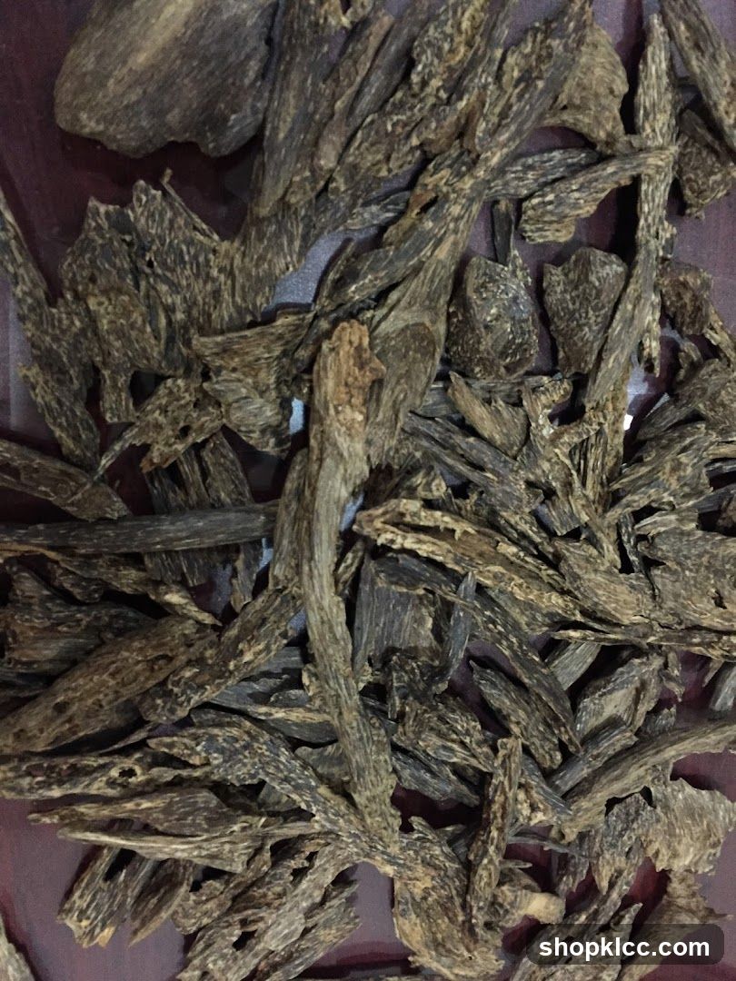 Dried Wood Pieces