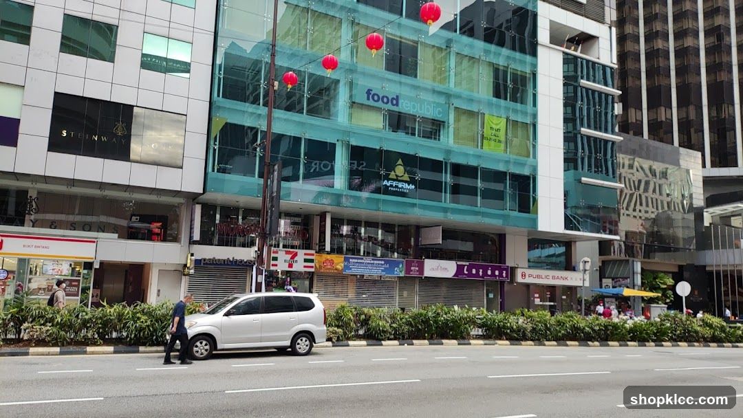 Street Scene with Food Republic Building