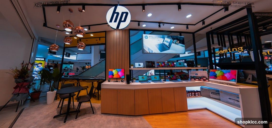 HP Store Interior Display