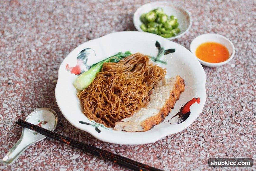 Noodles with Roasted Pork