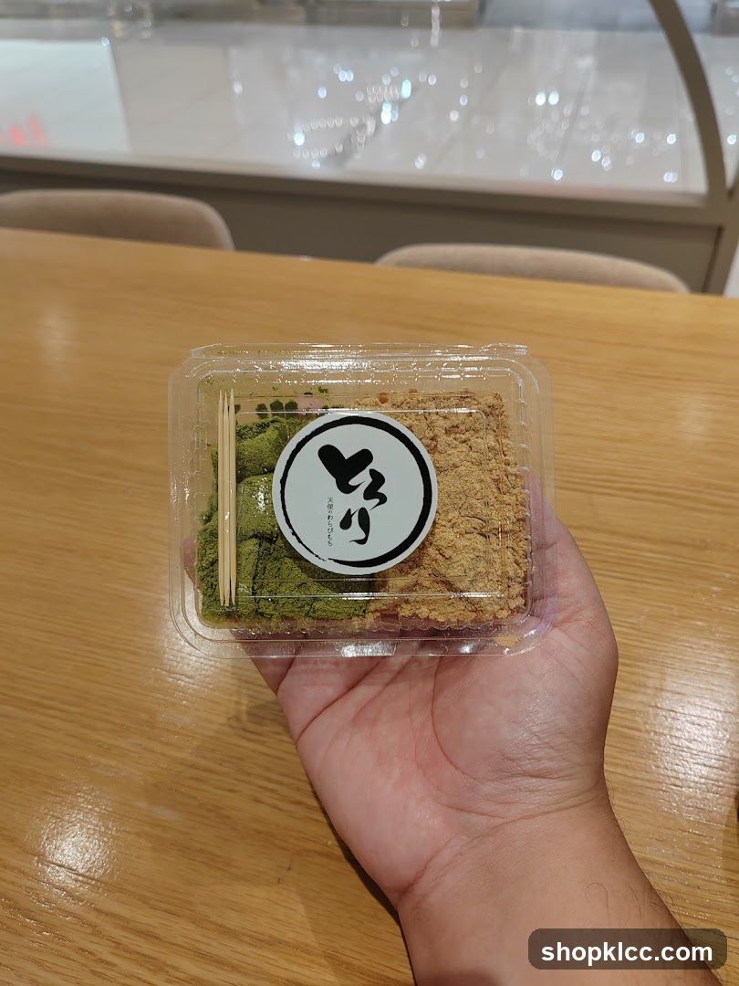 Torori Tenshi No Warabi Mochi