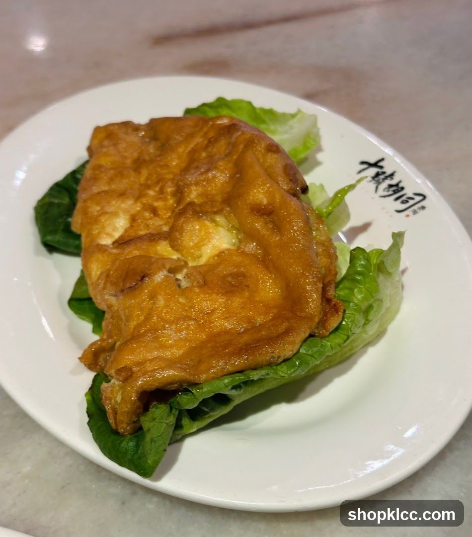 Fried Omelet on Lettuce
