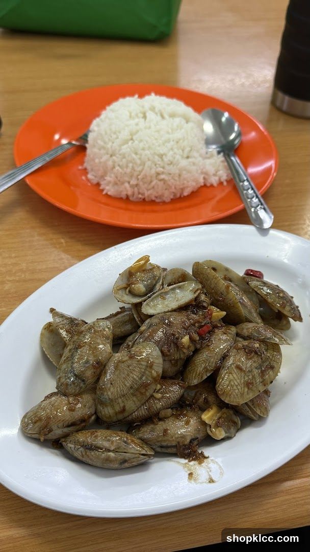 Clam and Rice Meal