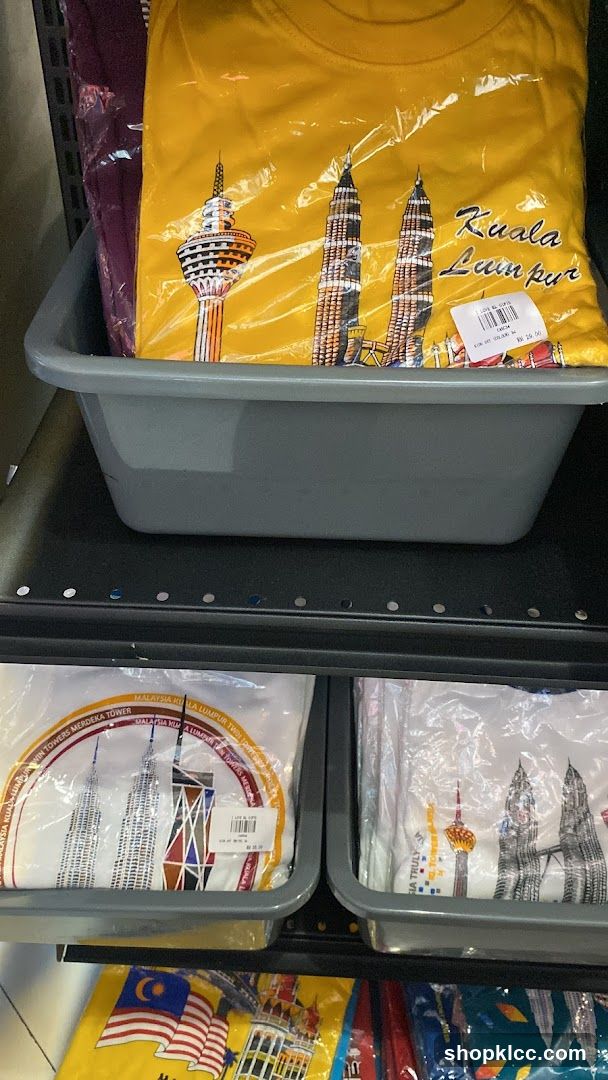 Souvenir T-Shirts Display