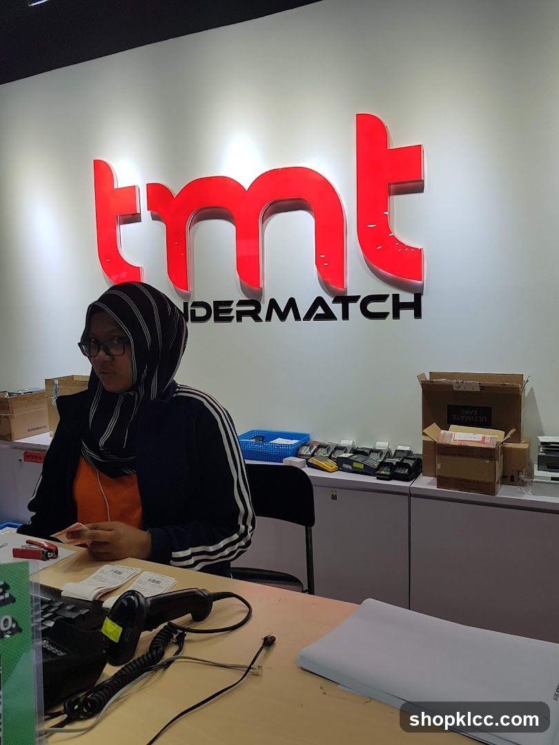TMT Undermatch Interior